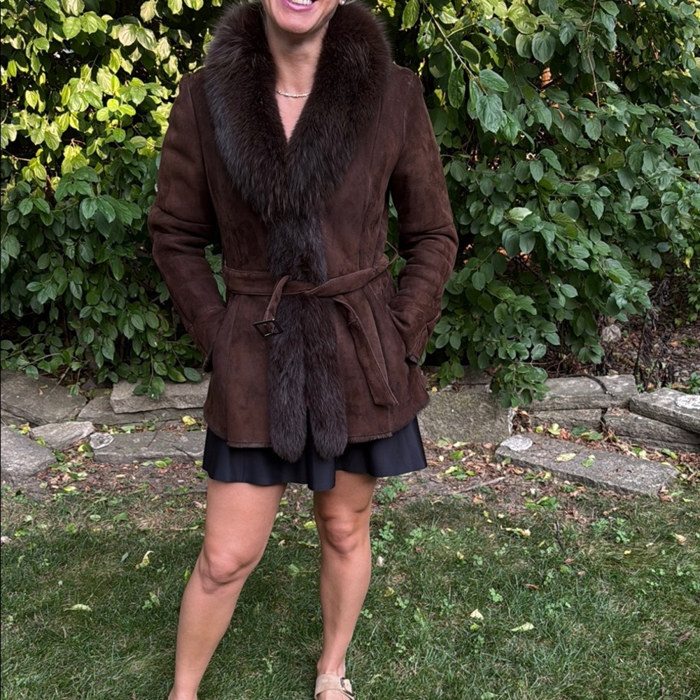 Elegant Dark Brown Women's Teddy Jacket with Fur Trim